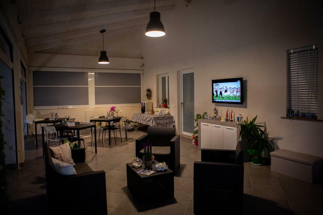 B&B Dionea Santa Maria di Castellabate Bagian luar foto